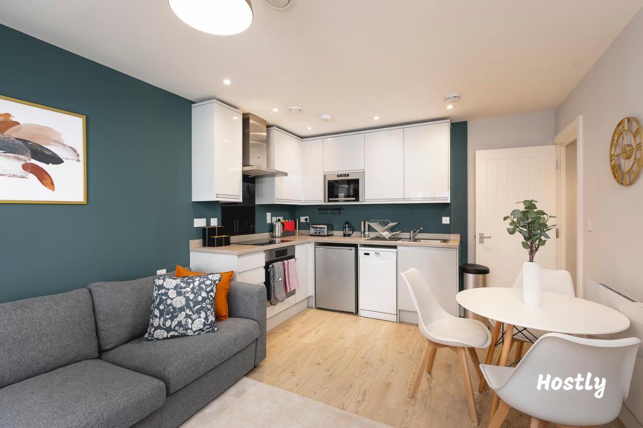 Wesley Gate Apartments - By Hostly Reading Exteriér fotografie