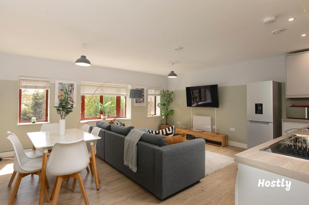 Wesley Gate Apartments - By Hostly Reading Exteriér fotografie