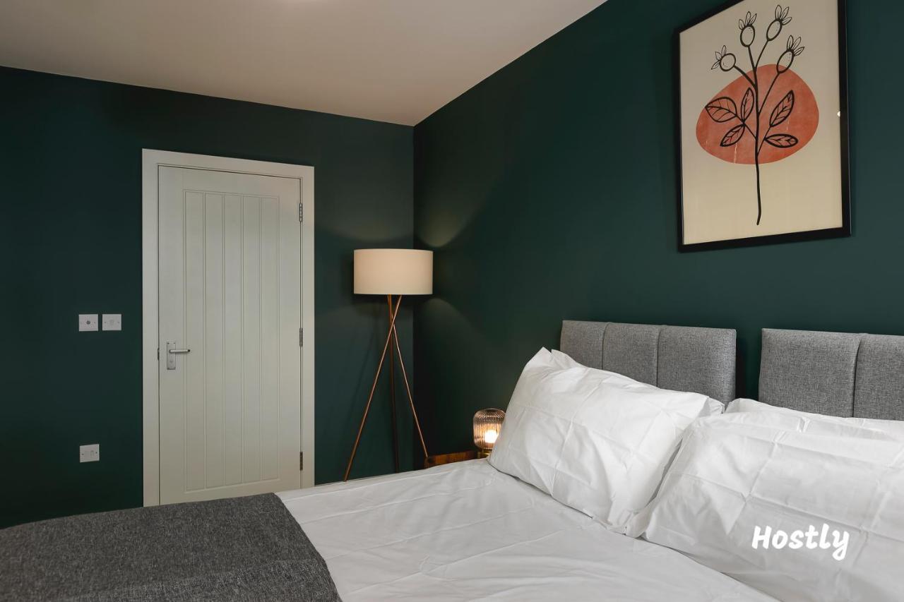 Wesley Gate Apartments - By Hostly Reading Exteriér fotografie