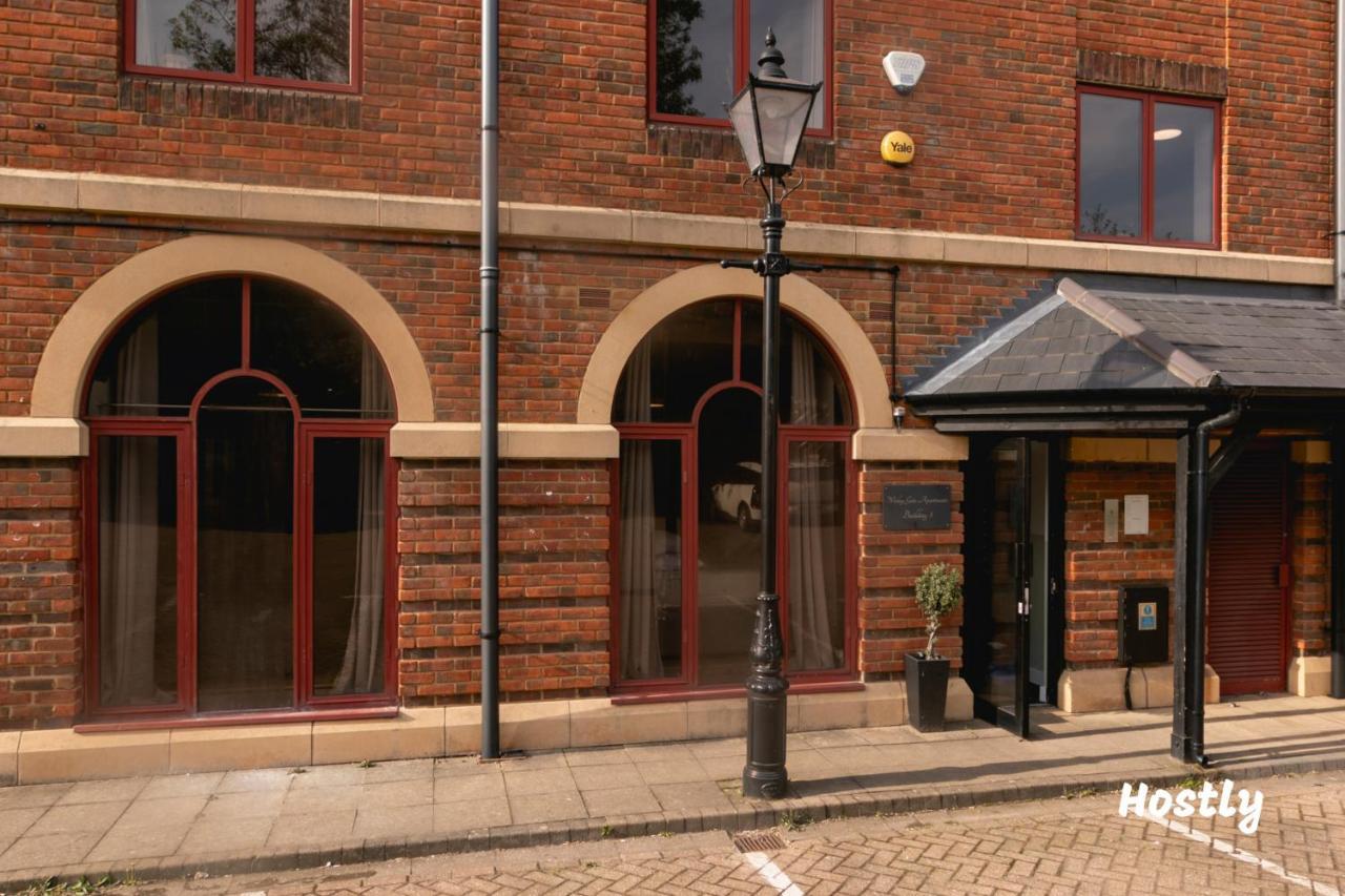 Wesley Gate Apartments - By Hostly Reading Exteriér fotografie