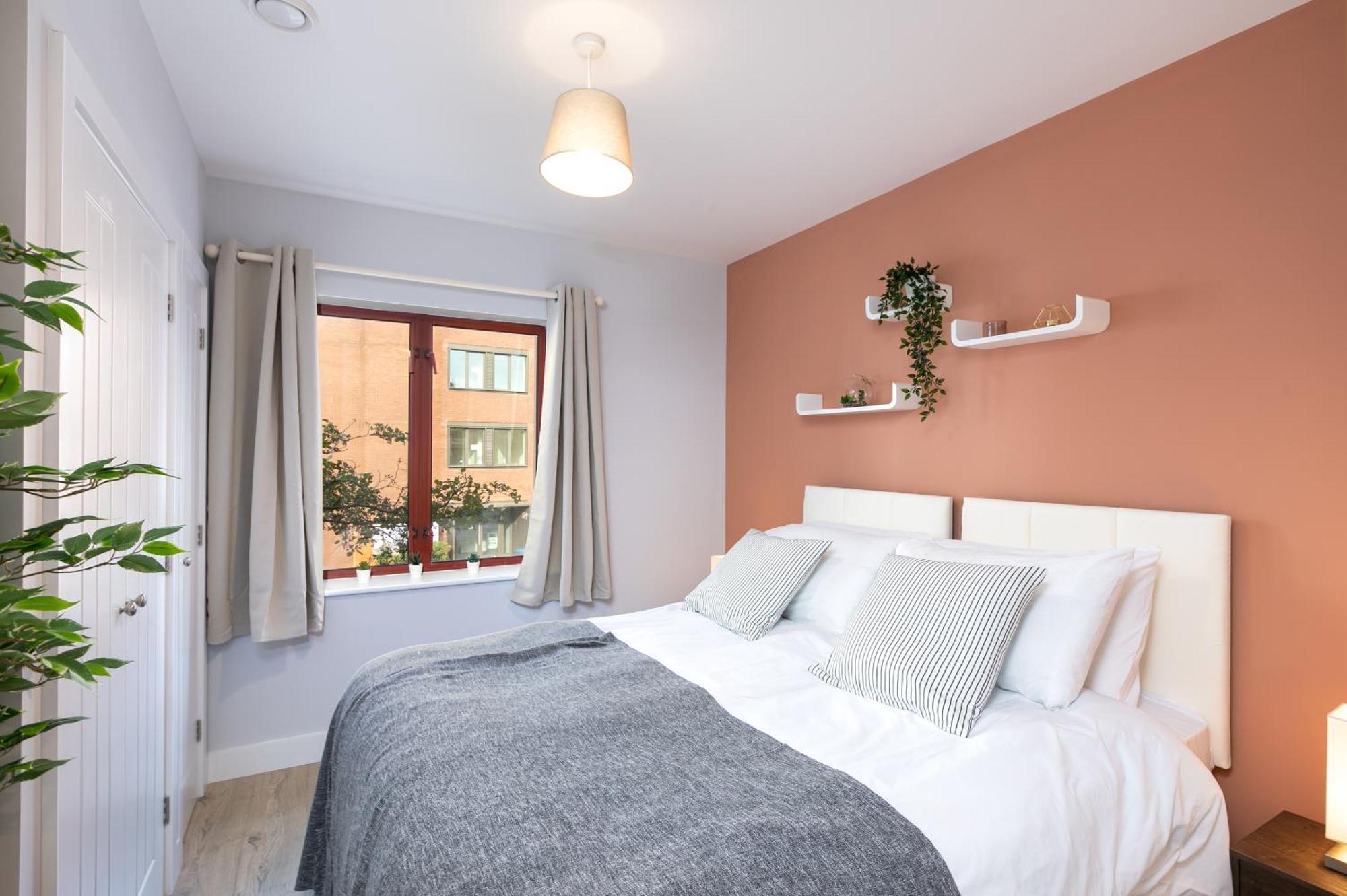 Wesley Gate Apartments - By Hostly Reading Exteriér fotografie